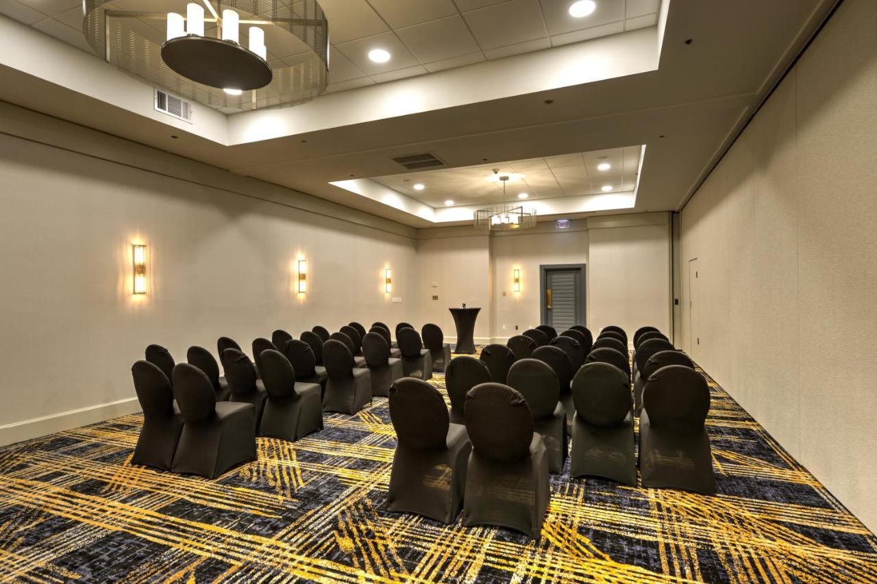 Crowne Plaza Jacksonville Airport By Ihg Экстерьер фото