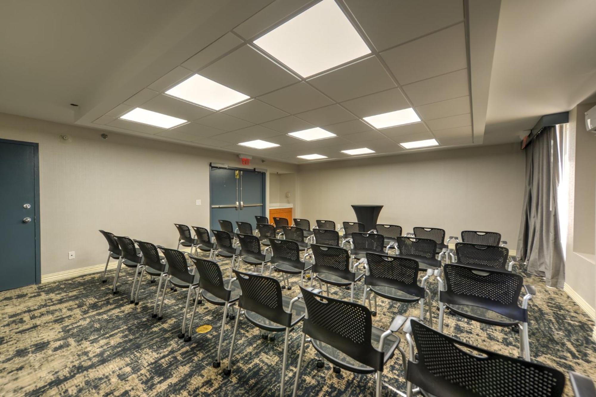 Crowne Plaza Jacksonville Airport By Ihg Экстерьер фото