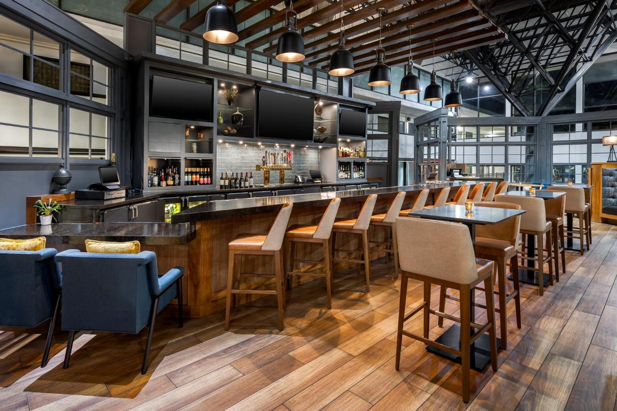 Crowne Plaza Jacksonville Airport By Ihg Экстерьер фото