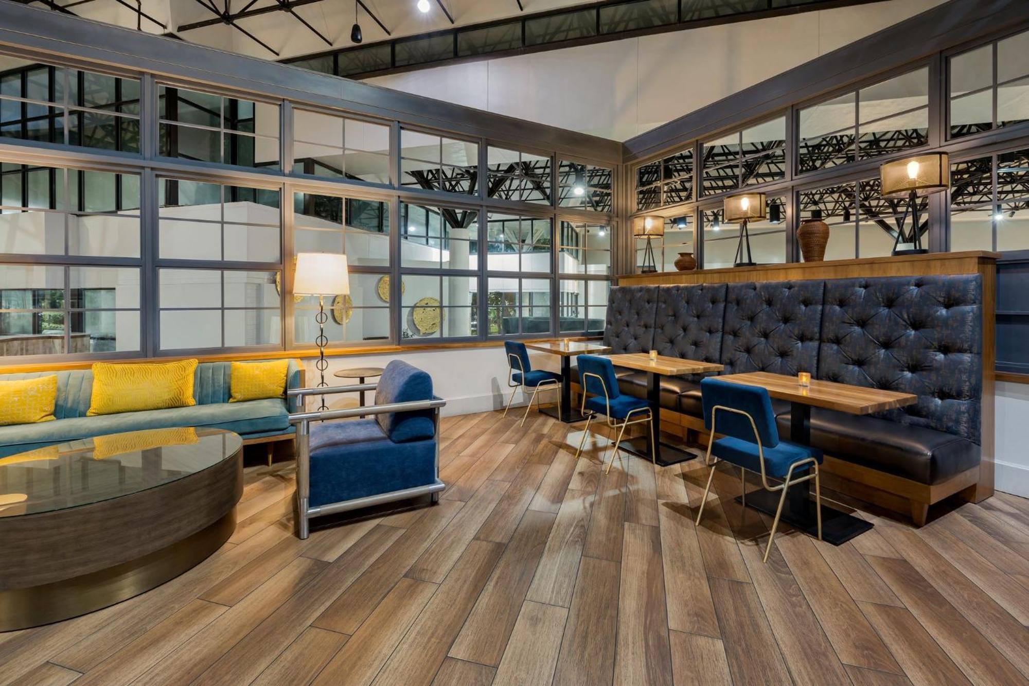 Crowne Plaza Jacksonville Airport By Ihg Экстерьер фото